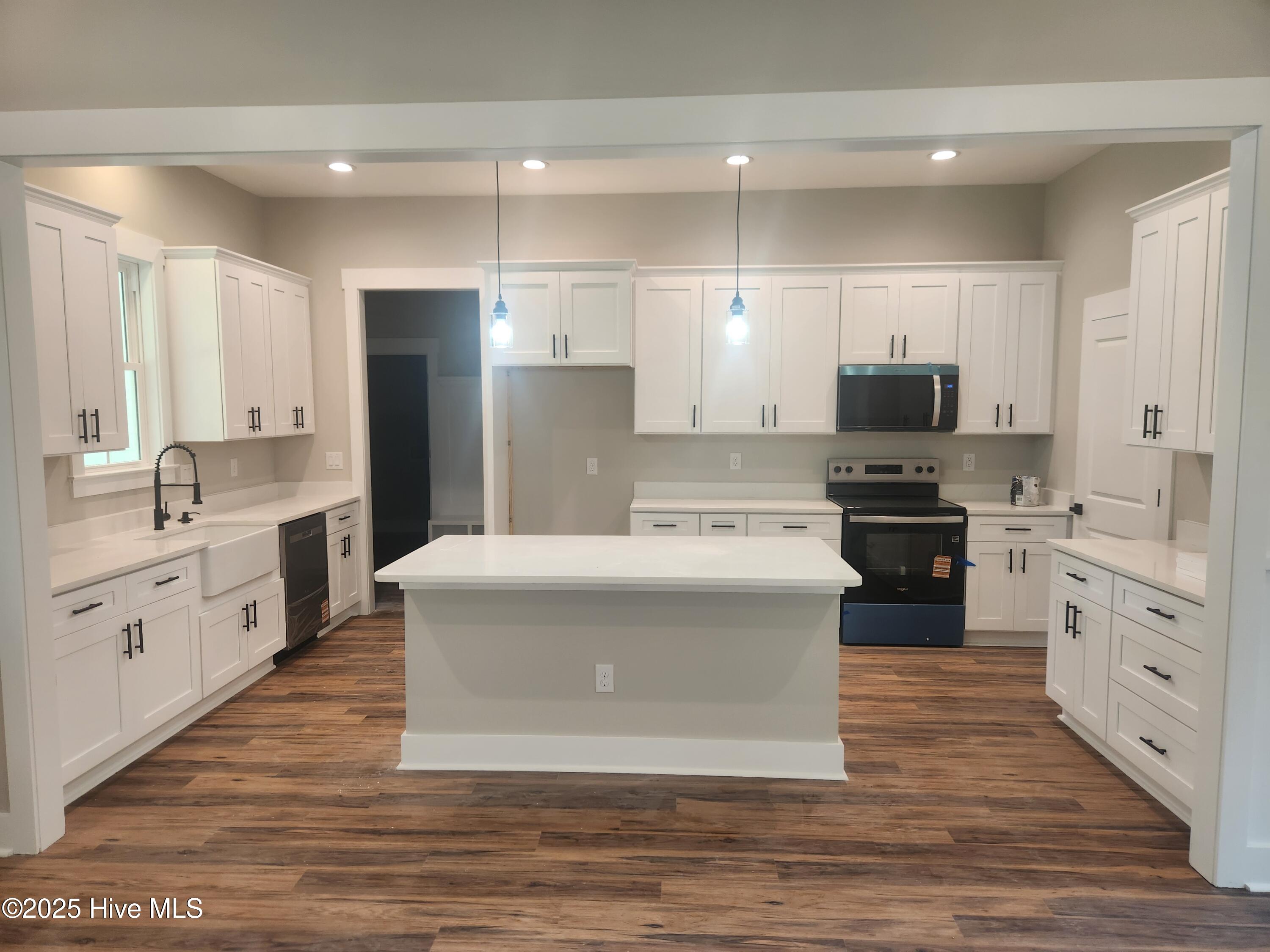 459 Boundary Loop Road Northwest Calabash, NC 28467 - Photo 14 of 43 20250805_113301