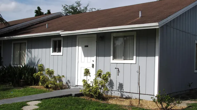 $2,300 | 2185 Pretty Lane, Unit 4, West Palm Beach, FL 33415