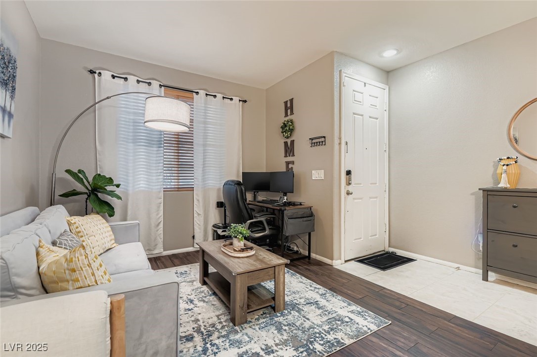 802 Chapleton Court Las Vegas, NV 89178 - Photo 3 of 24