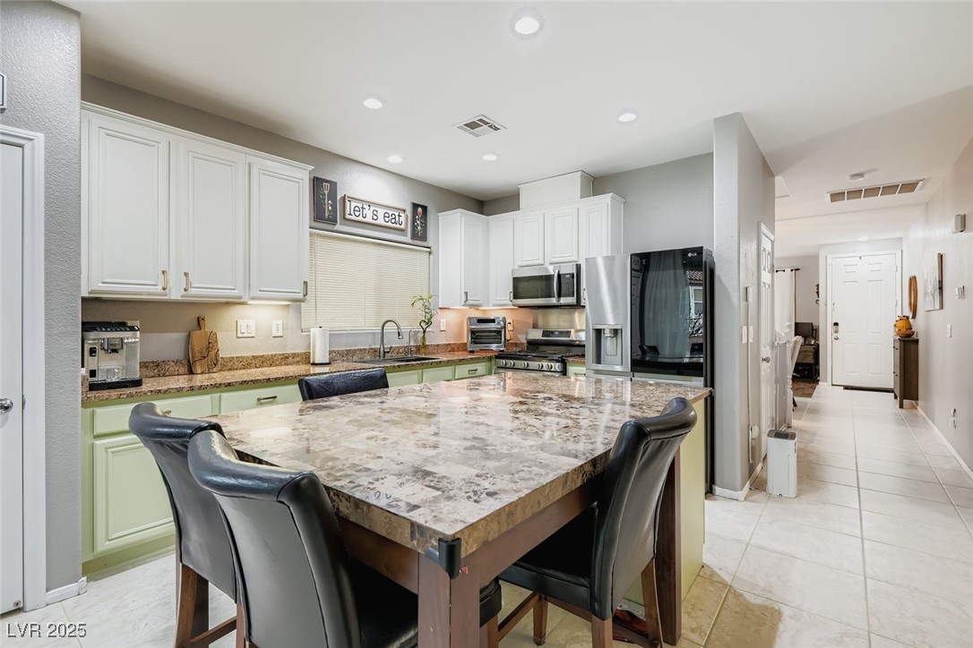 802 Chapleton Court Las Vegas, NV 89178 - Photo 5 of 24