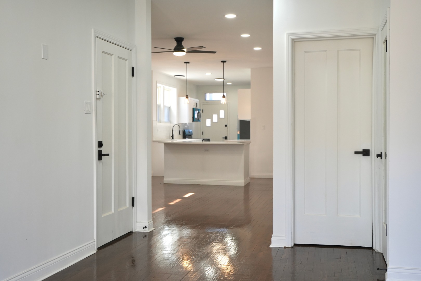 8040 South Rhodes Avenue Chicago, IL 60619 - Photo 2 of 19