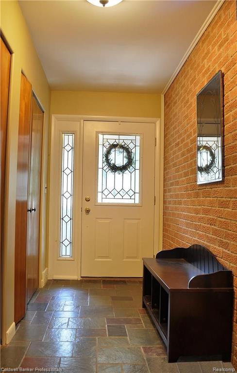 295 Red Oak Lane Rochester Hills, MI 48307 - Photo 14 of 39