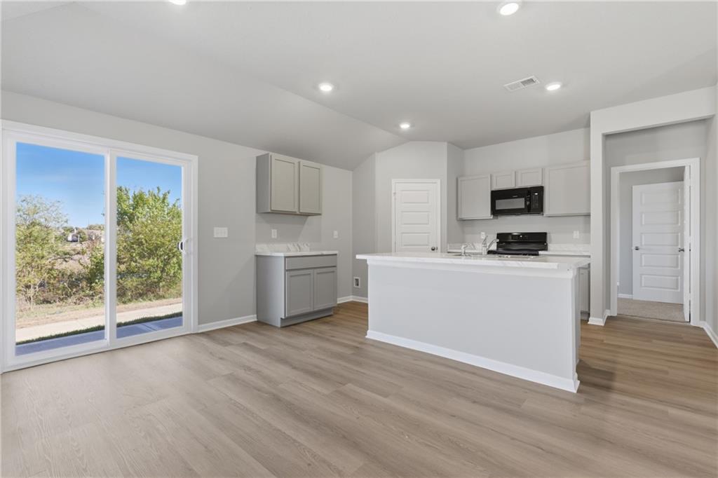 534 West Fountain Circle Gardner, KS 66030 - Photo 7 of 28