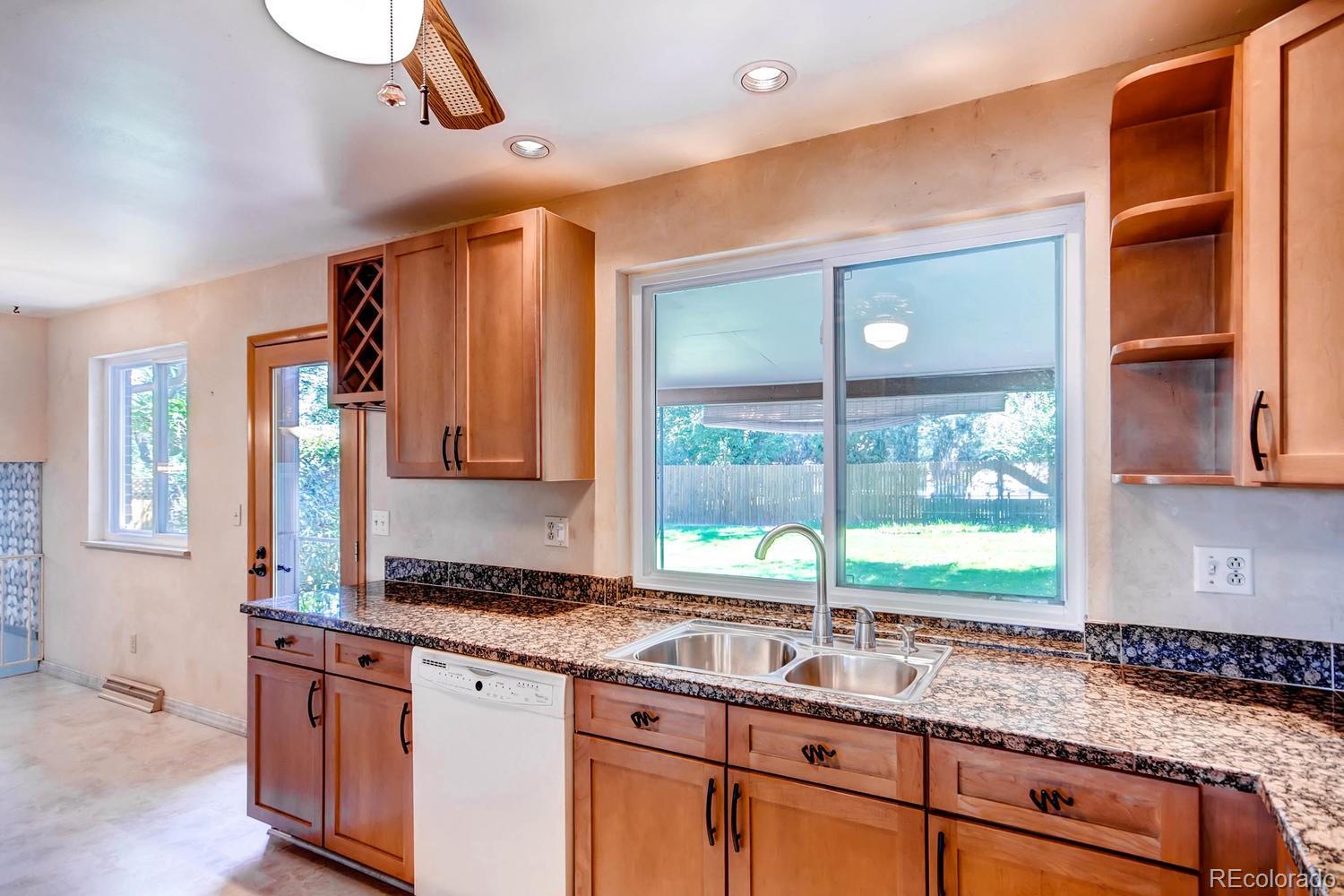 3294 Quail Street Wheat Ridge, CO 80033 - Photo 10 of 26 Gallery Image 10