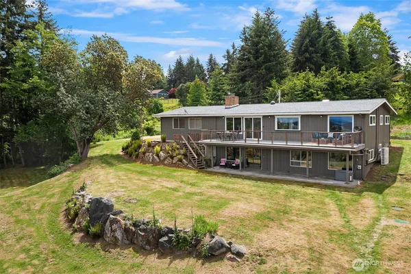 $1,125,000 | 9600 Southwest 268th Street, Vashon, WA 98070