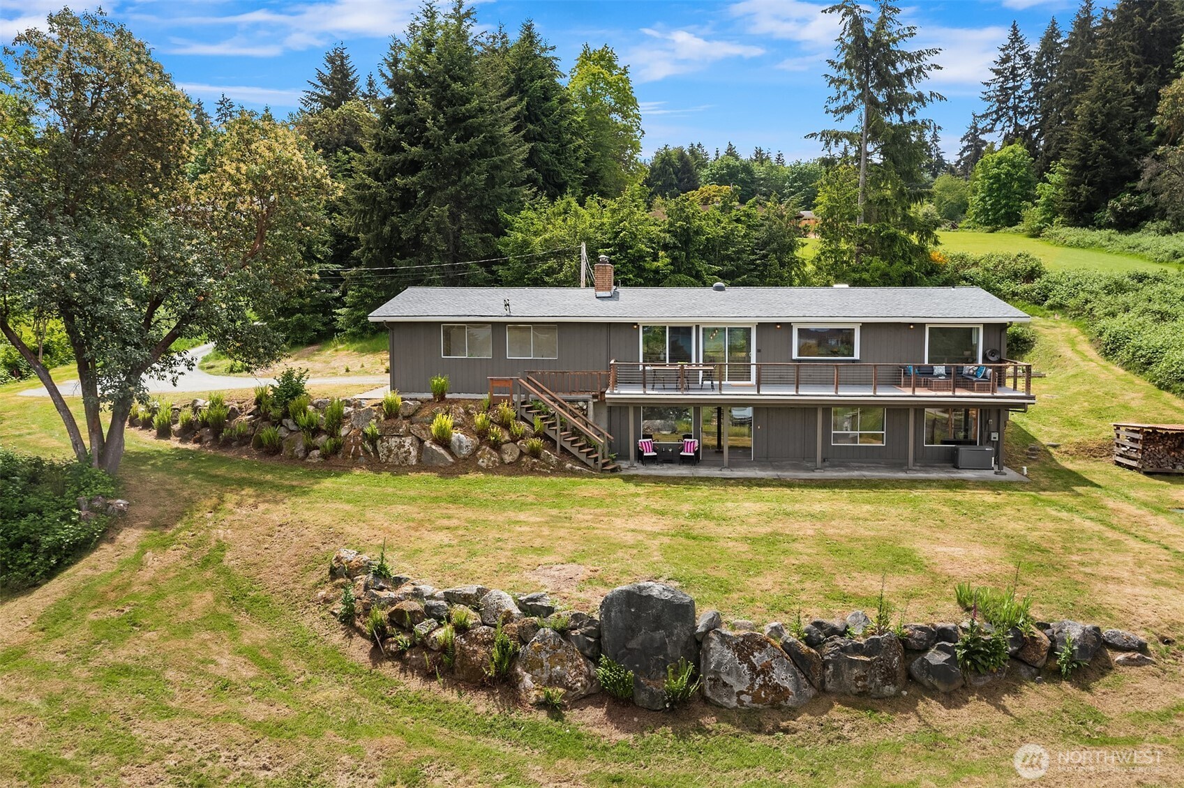 9600 Southwest 268th Street Vashon, WA 98070 - Photo 2 of 40