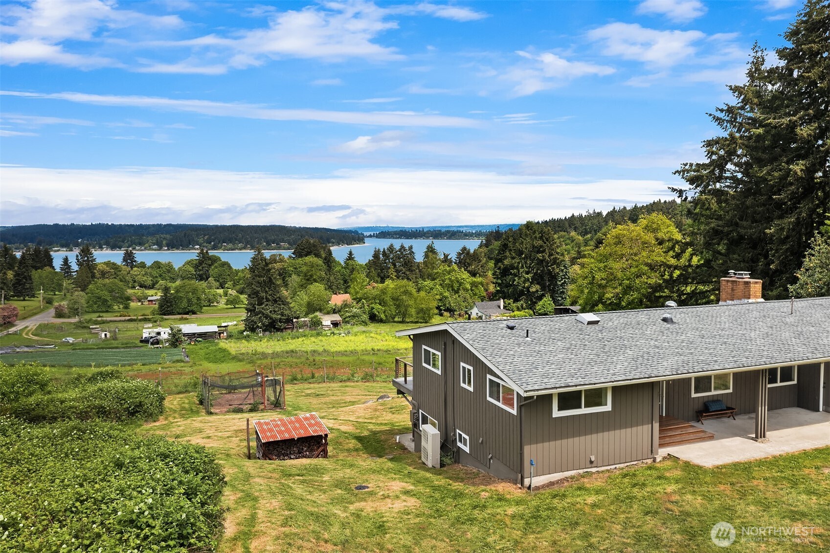 9600 Southwest 268th Street Vashon, WA 98070 - Photo 4 of 40
