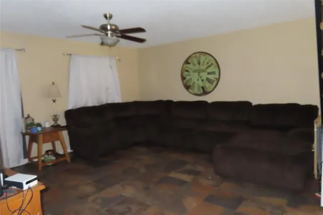 $107,500 | 311 North Arkansas Street, Springhill, LA 71075