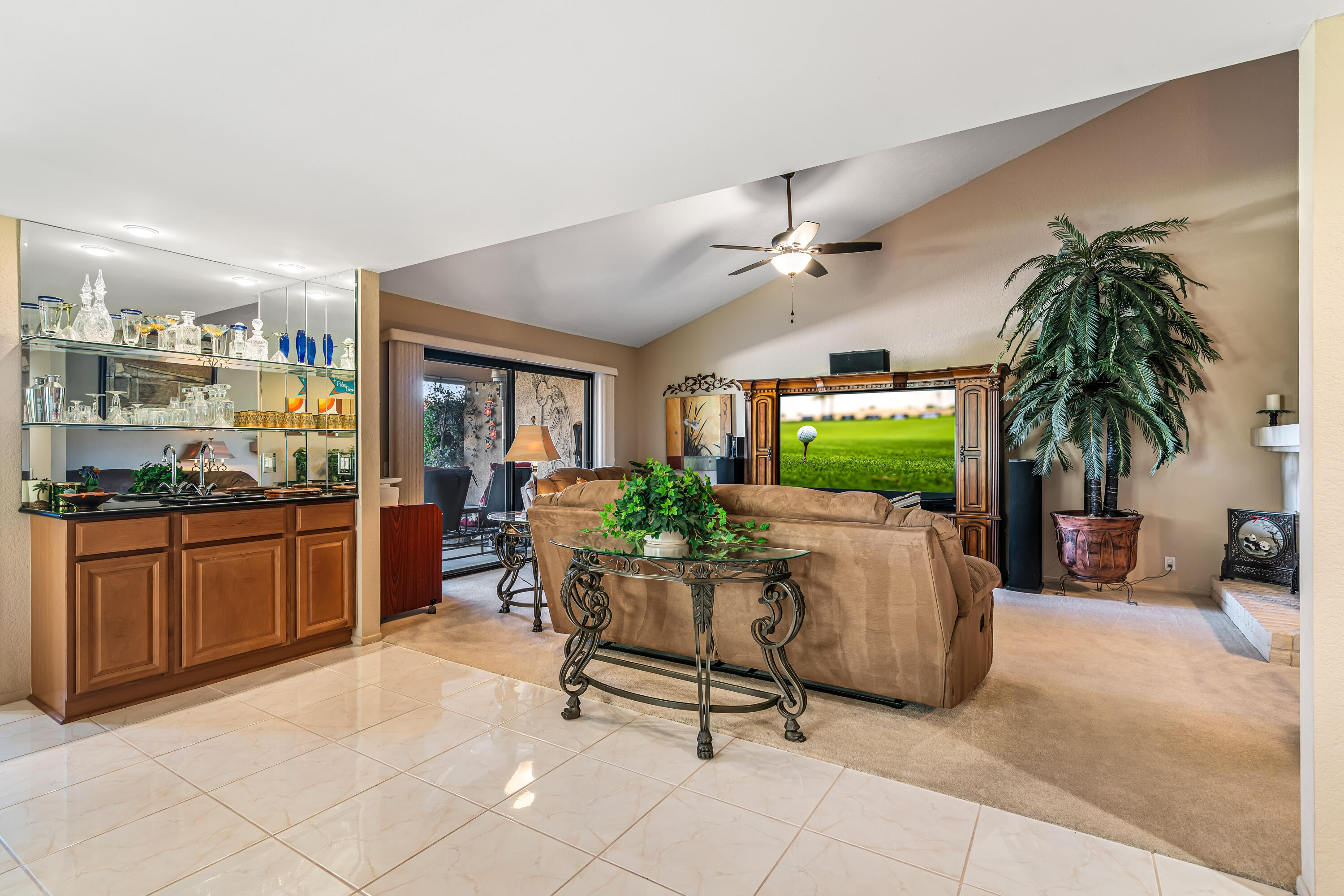 43 Maximo Way Palm Desert, CA 92260 - Photo 4 of 28 IMG-8