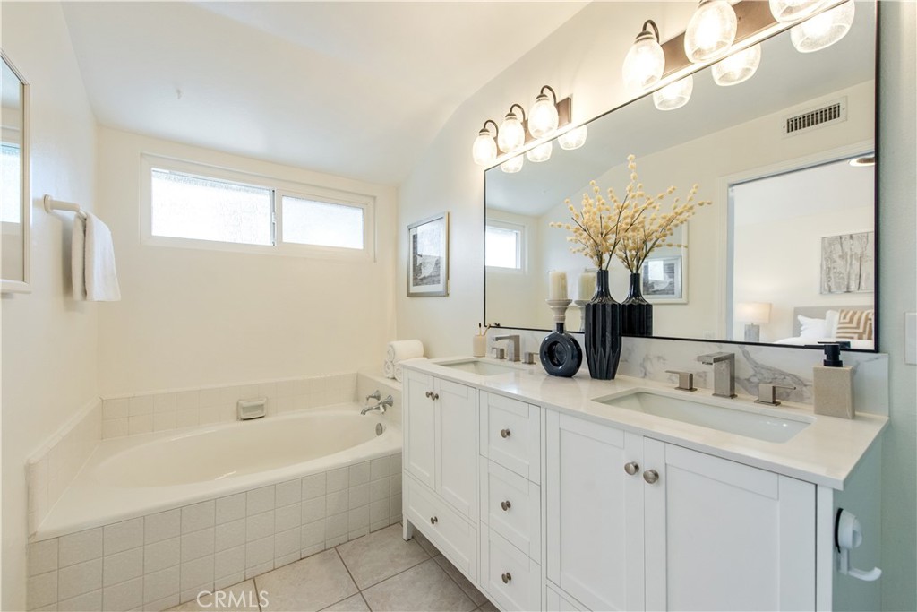 19 Alabaster Irvine, CA 92614 - Photo 25 of 27
