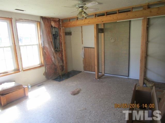 4816 Stanley Road Durham, NC 27704 - Photo 9 of 15 Gallery Image 9