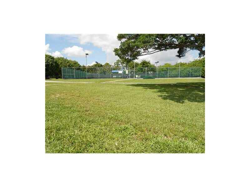 19976 Mona Circle, Unit 19976 Boca Raton, FL 33434 - Photo 21 of 22 Tennis Court