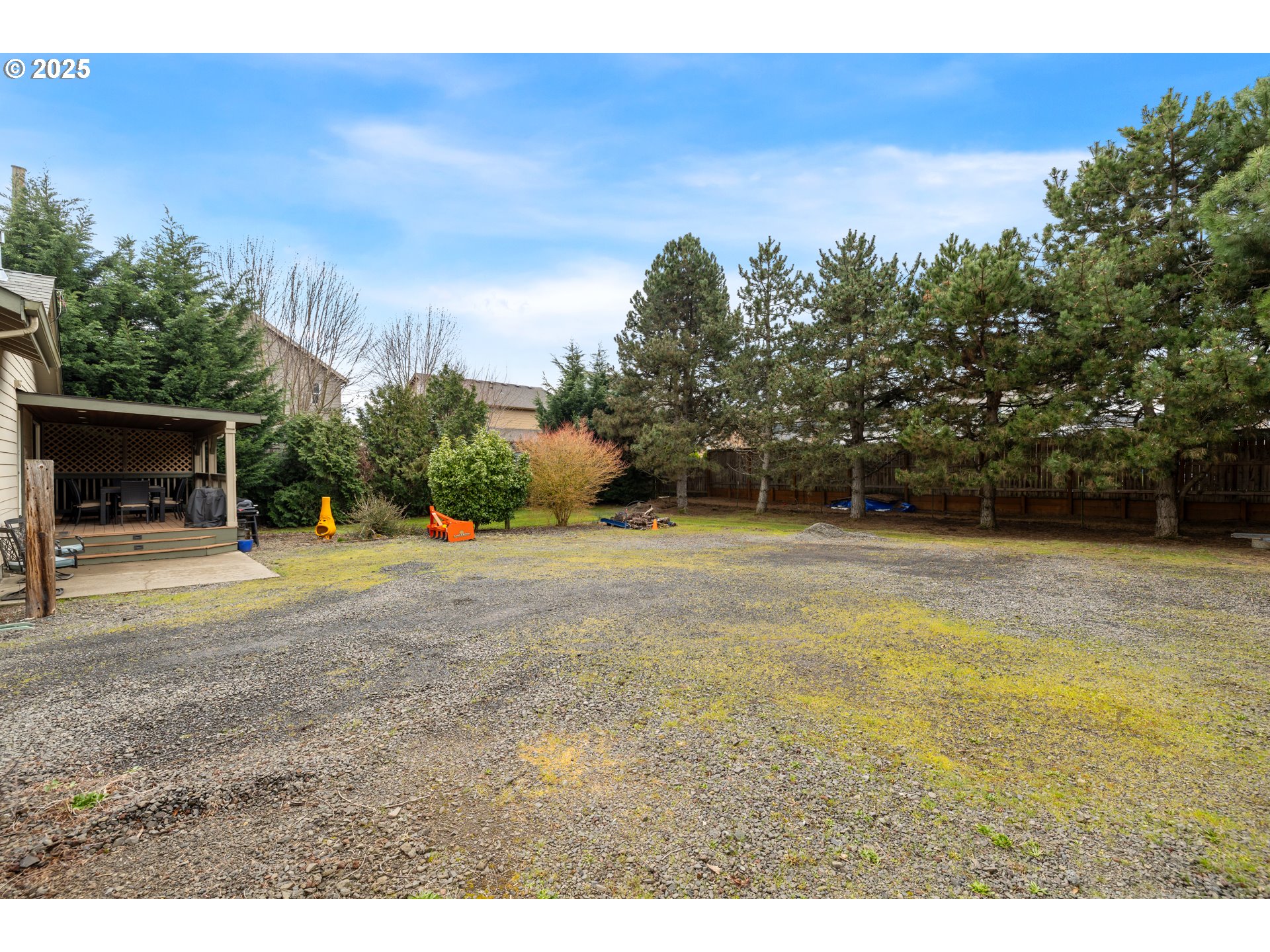 19717 Leland Road Oregon City, OR 97045 - Photo 22 of 31 a view of backyard of house with green space