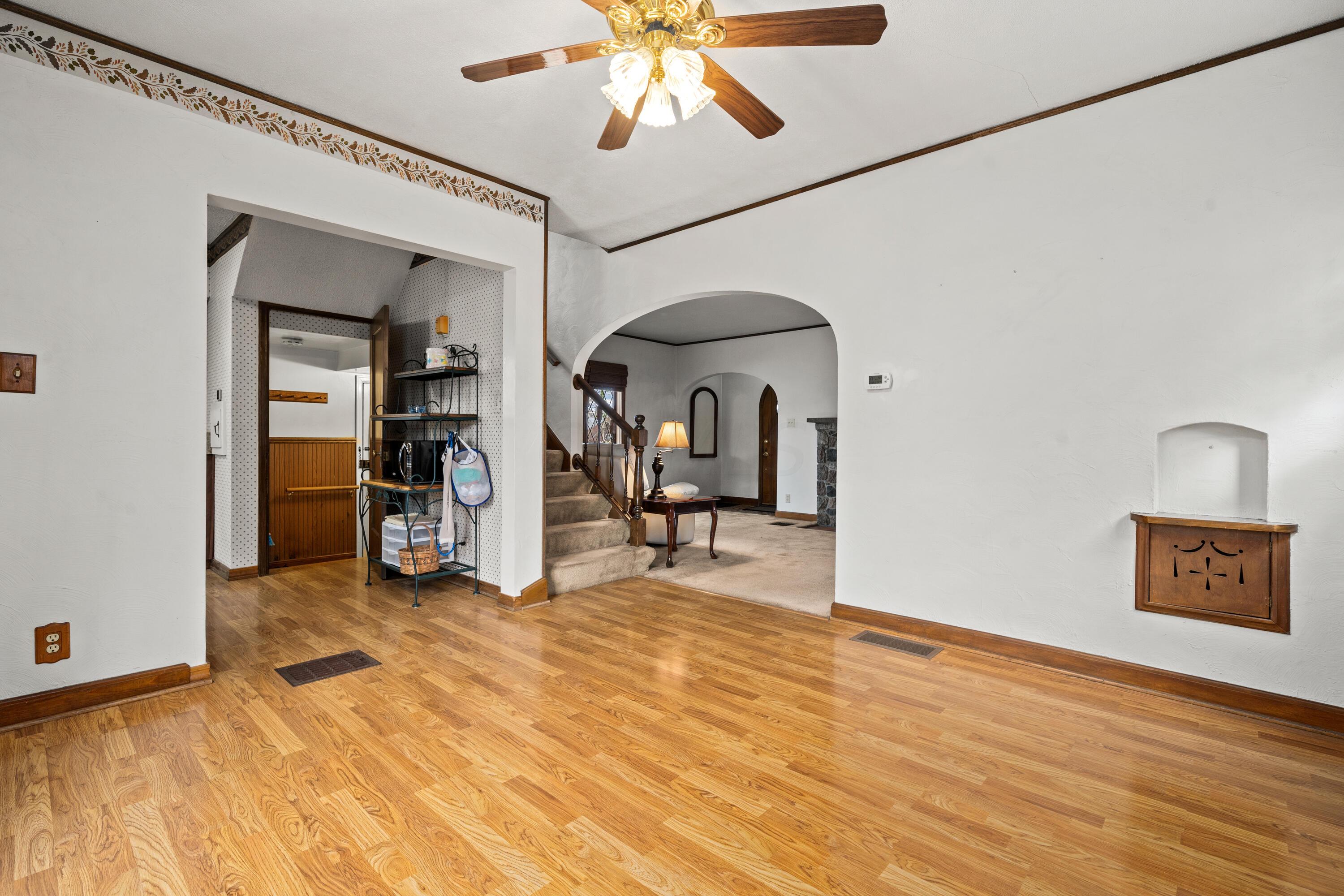 999 South Remington Road Columbus, OH 43209 - Photo 13 of 58 13