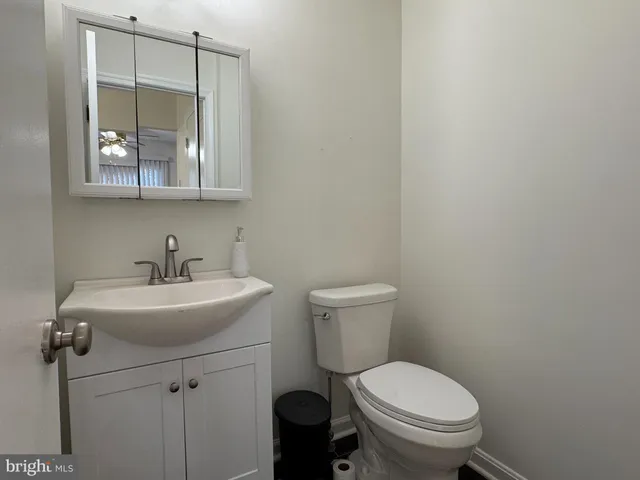 $2,750 | 6808 Cottingham Lane, Centreville, VA 20121