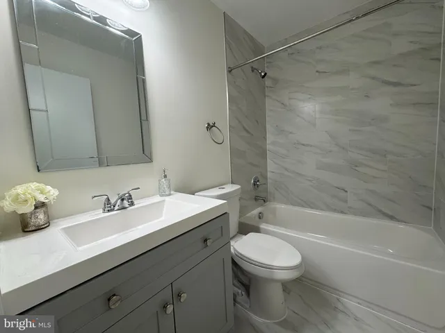 $2,750 | 6808 Cottingham Lane, Centreville, VA 20121