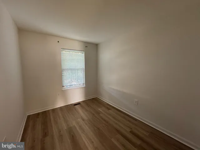 $2,750 | 6808 Cottingham Lane, Centreville, VA 20121