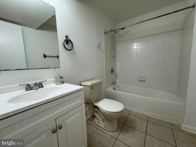 $2,750 | 6808 Cottingham Lane, Centreville, VA 20121