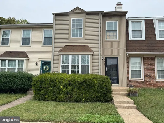 $2,750 | 6808 Cottingham Lane, Centreville, VA 20121