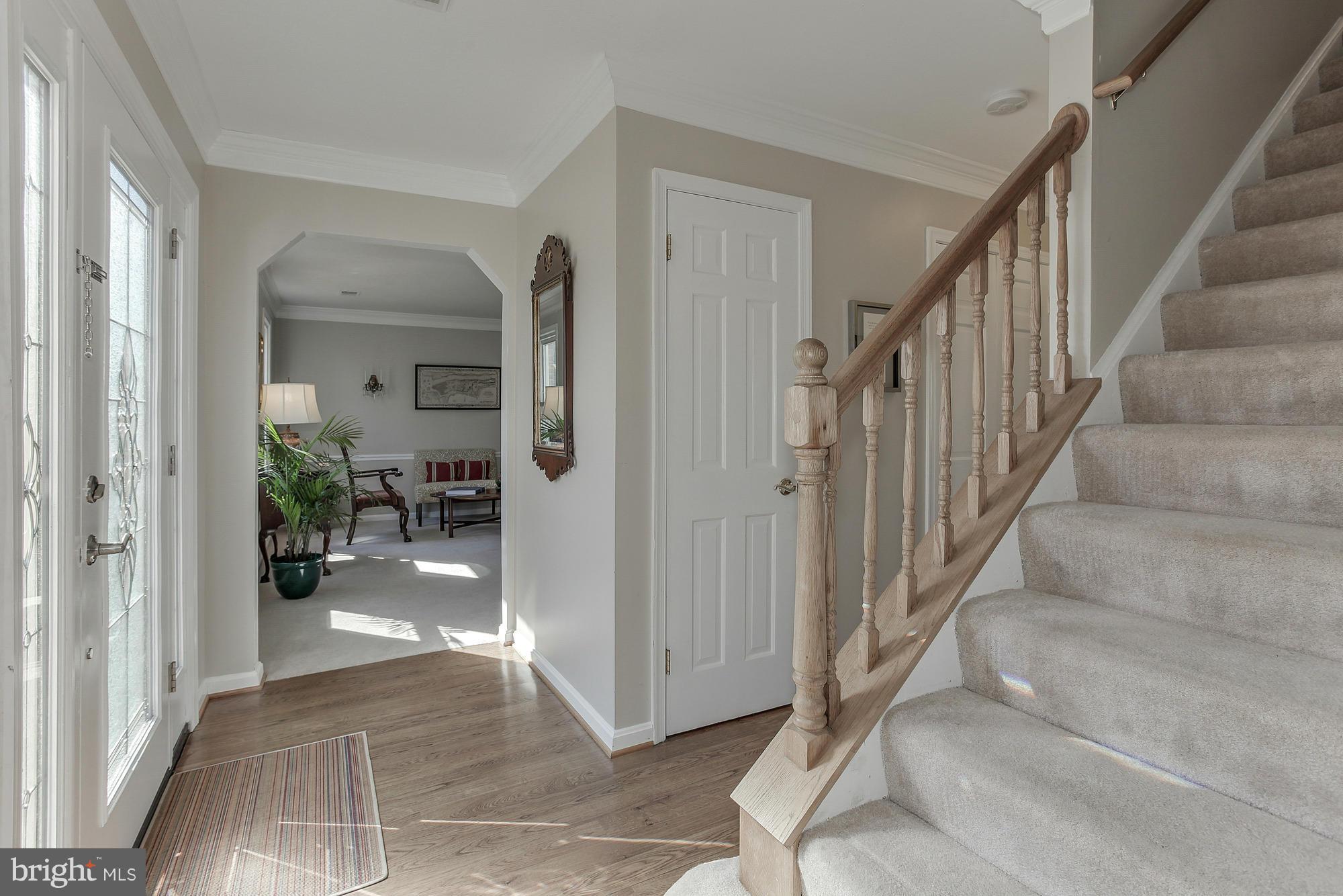 4533 Flintstone Road Alexandria, VA 22306 - Photo 2 of 30 Interior (General)