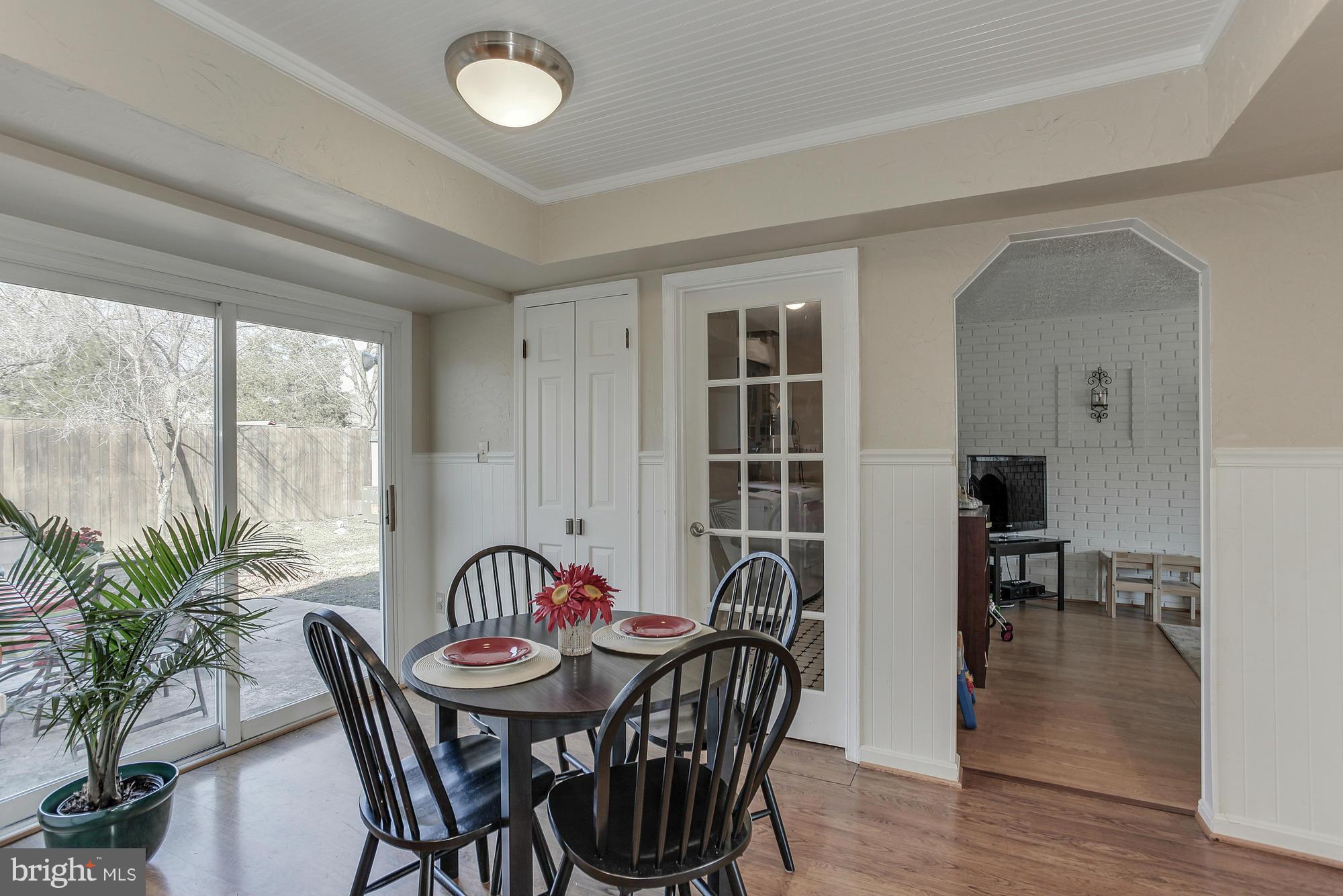 4533 Flintstone Road Alexandria, VA 22306 - Photo 14 of 30 Kitchen
