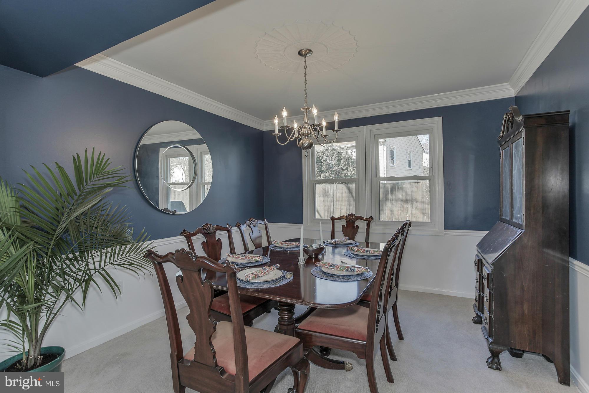 4533 Flintstone Road Alexandria, VA 22306 - Photo 8 of 30 Dining Room