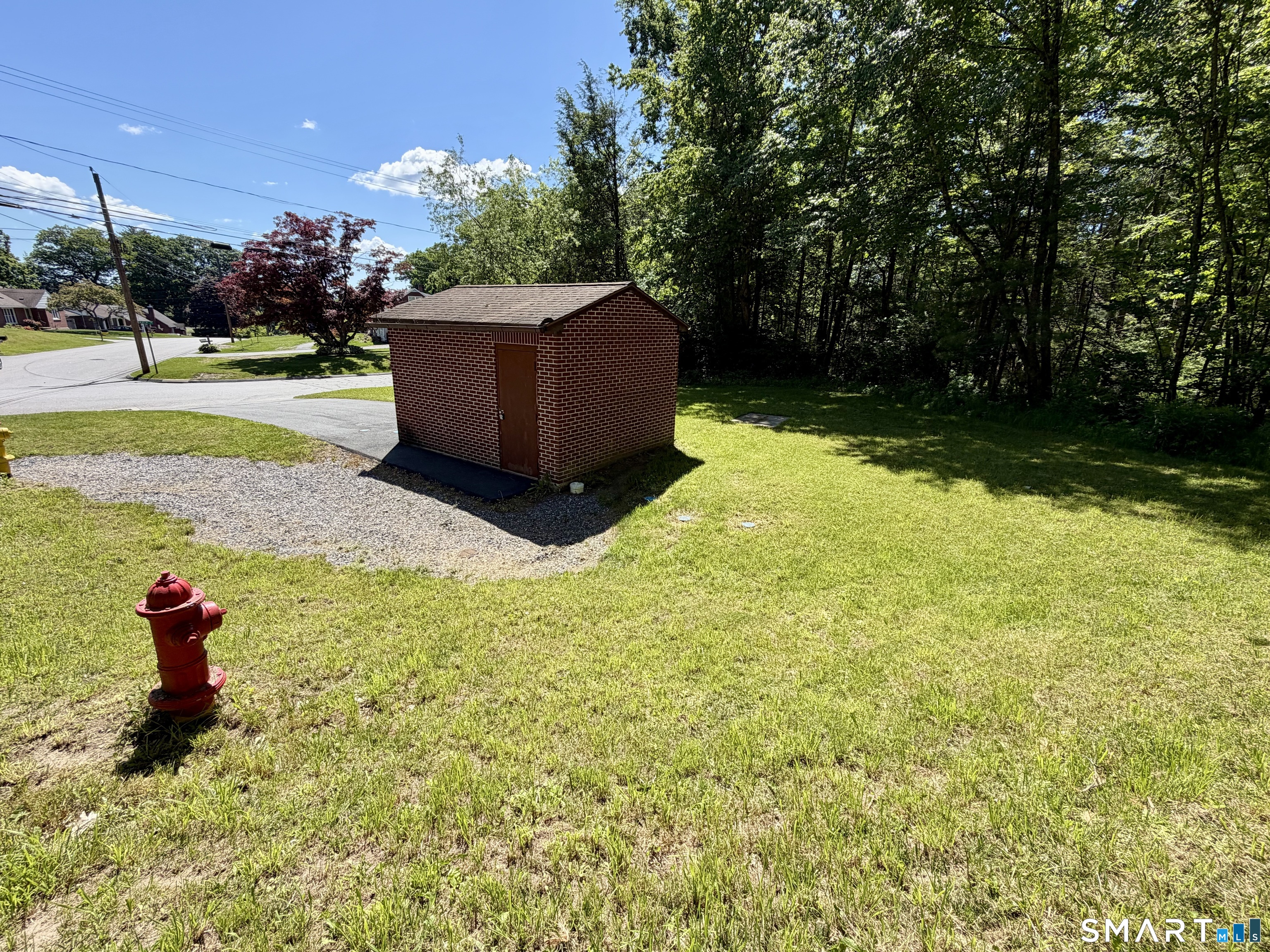 243 Roberts Street Torrington, CT 06790 - Photo 3 of 6