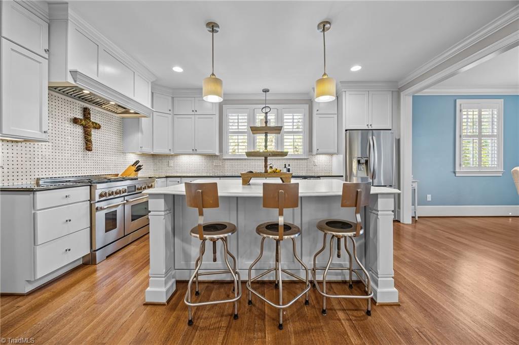 2006 Dalton Road Greensboro, NC 27408 - Photo 11 of 50