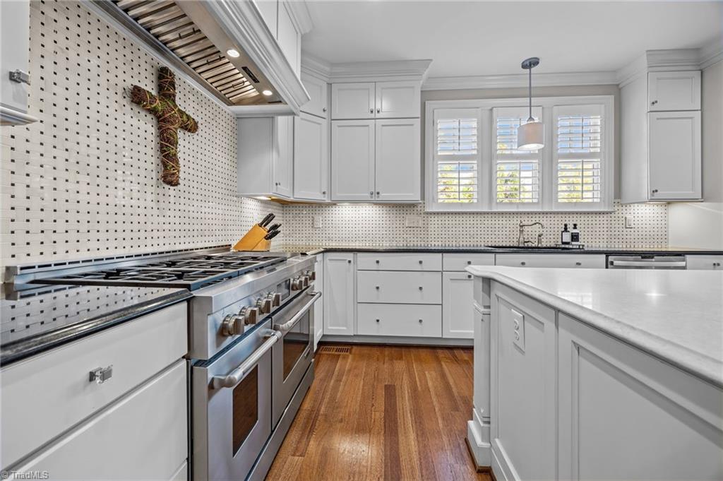 2006 Dalton Road Greensboro, NC 27408 - Photo 14 of 50