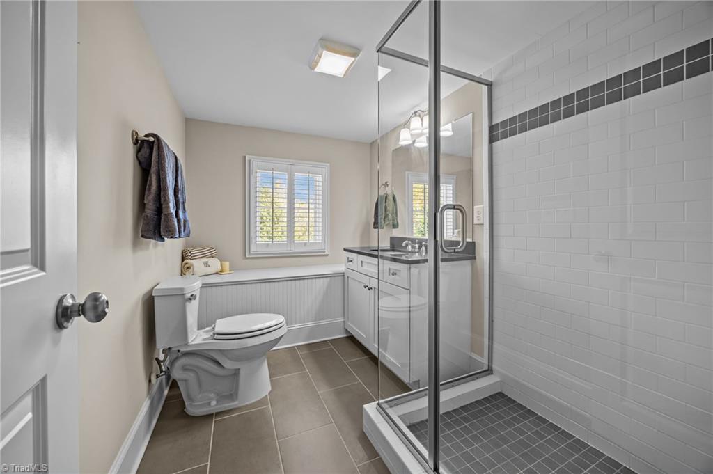 2006 Dalton Road Greensboro, NC 27408 - Photo 36 of 50