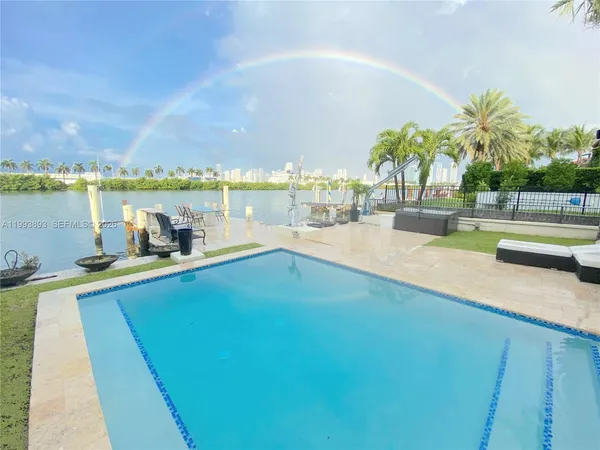 $34,900 | 224 South Coconut Lane, Miami Beach, FL 33139