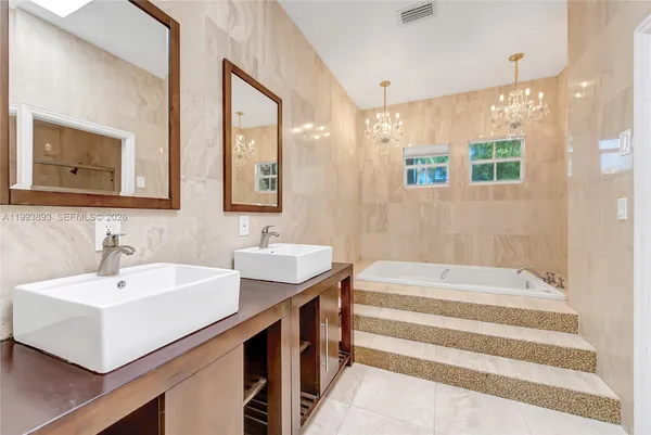 $34,900 | 224 South Coconut Lane, Miami Beach, FL 33139