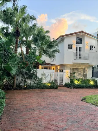 $34,900 | 224 South Coconut Lane, Miami Beach, FL 33139