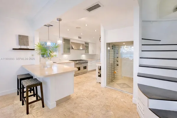 $34,900 | 224 South Coconut Lane, Miami Beach, FL 33139