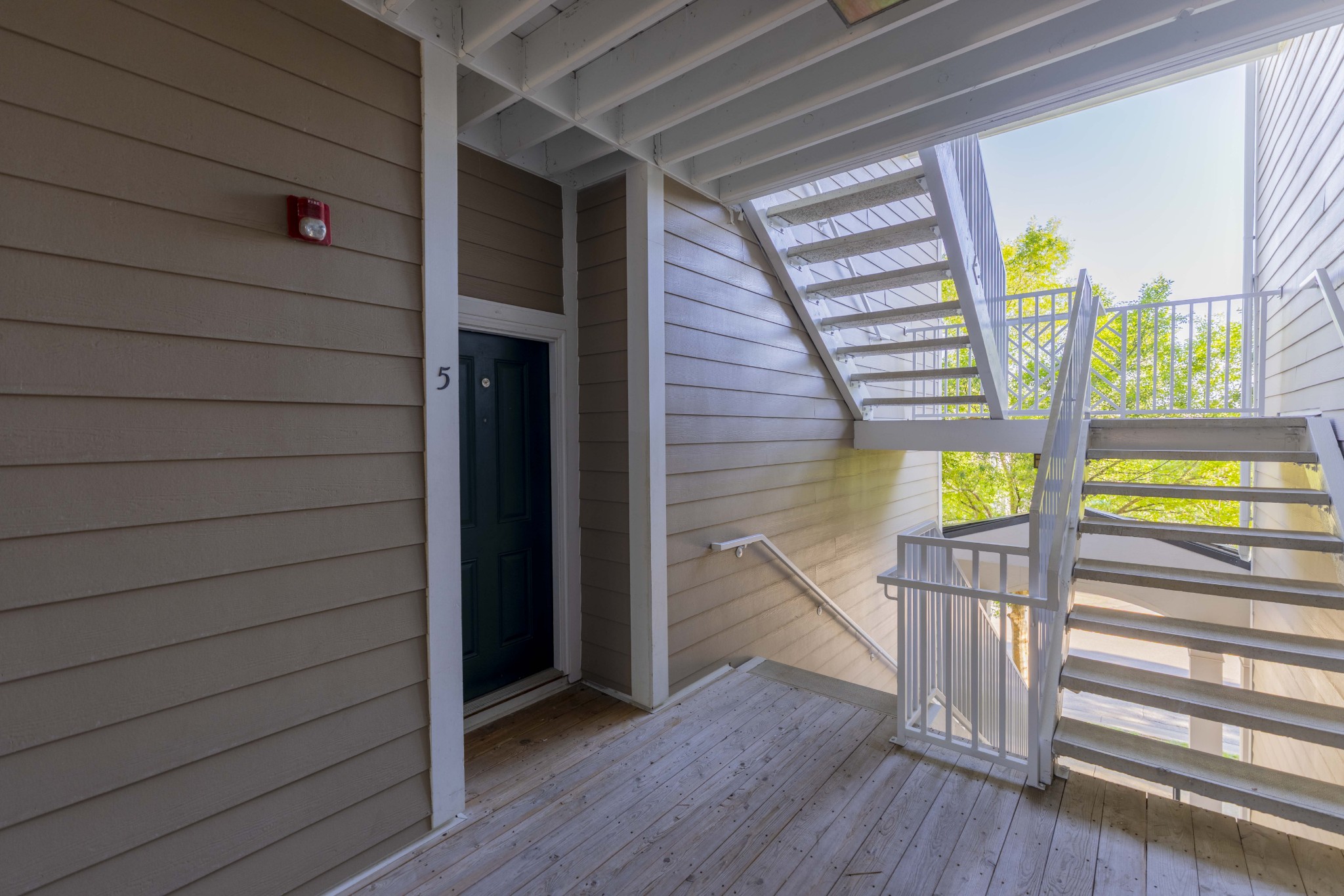 7321 Althorp Way, Unit R5 Nashville, TN 37211 - Photo 27 of 29 a view of front door and porch with wooden floor