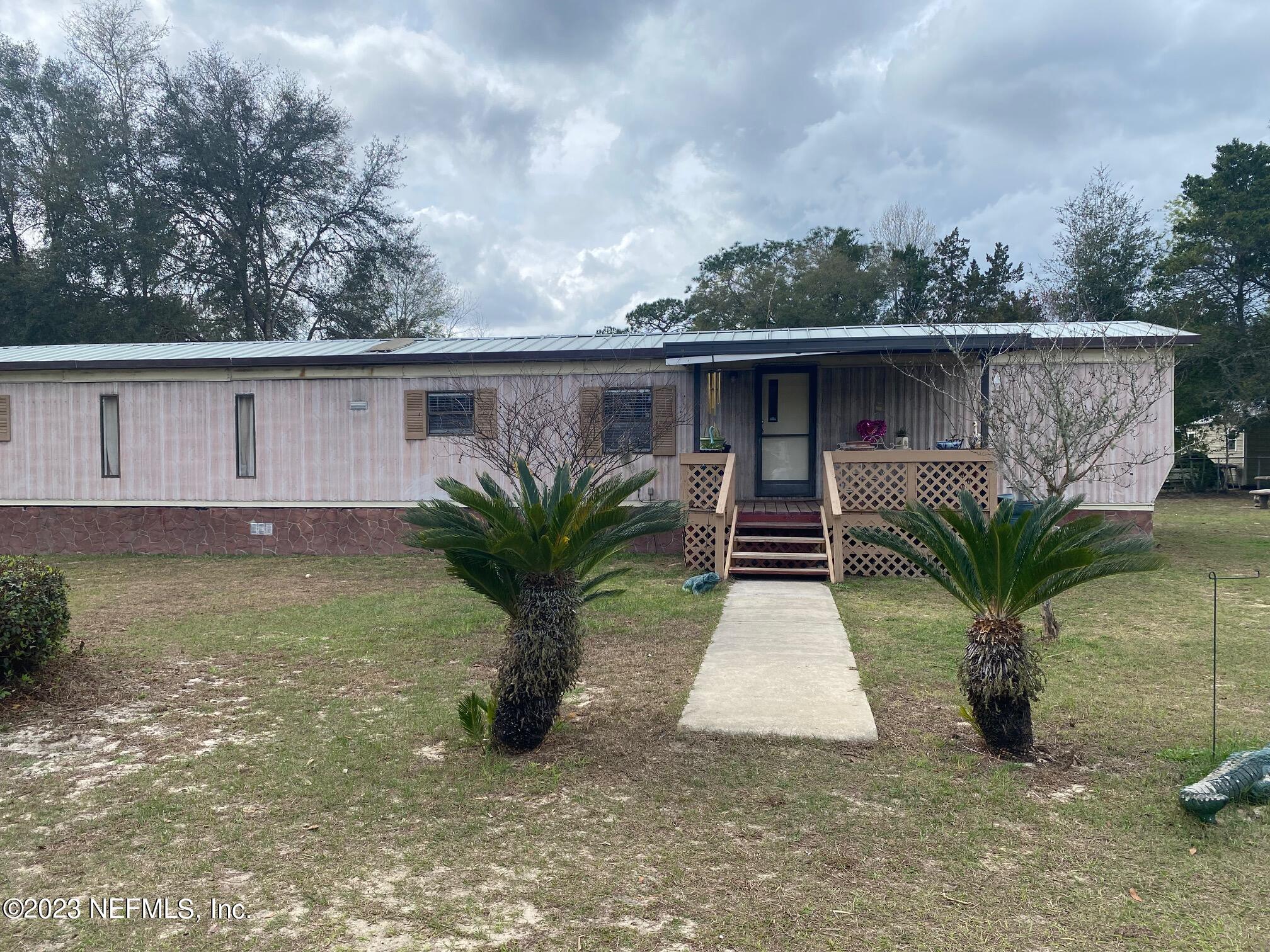 125 Shiloh Road, Unit 1 Melrose, FL 32666 - Photo 5 of 44 125 Shiloh unit 1 e