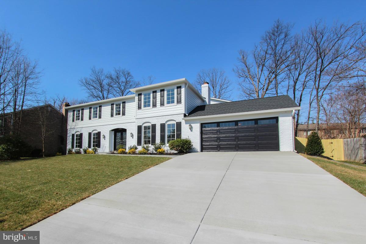 10000 Hall Road Potomac, MD 20854 - Photo 3 of 30 Exterior (Front)