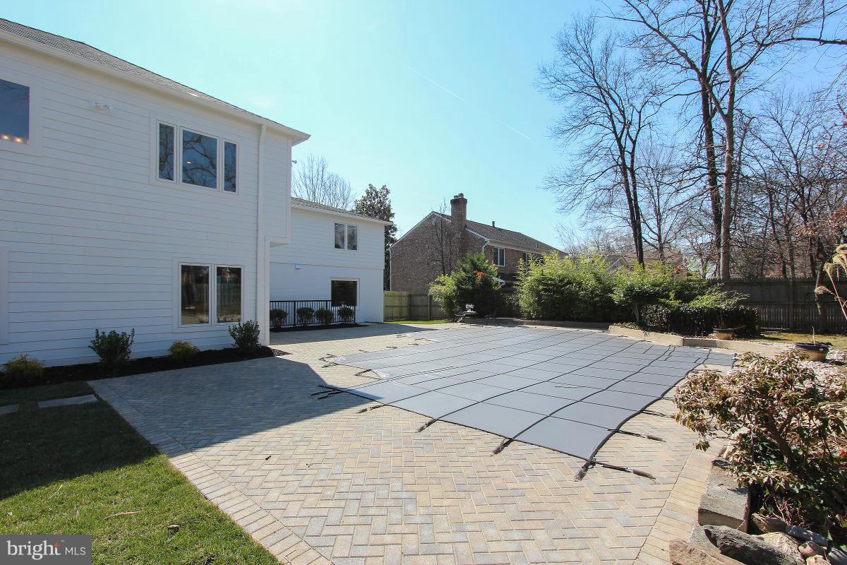 10000 Hall Road Potomac, MD 20854 - Photo 30 of 30 Exterior (Rear)