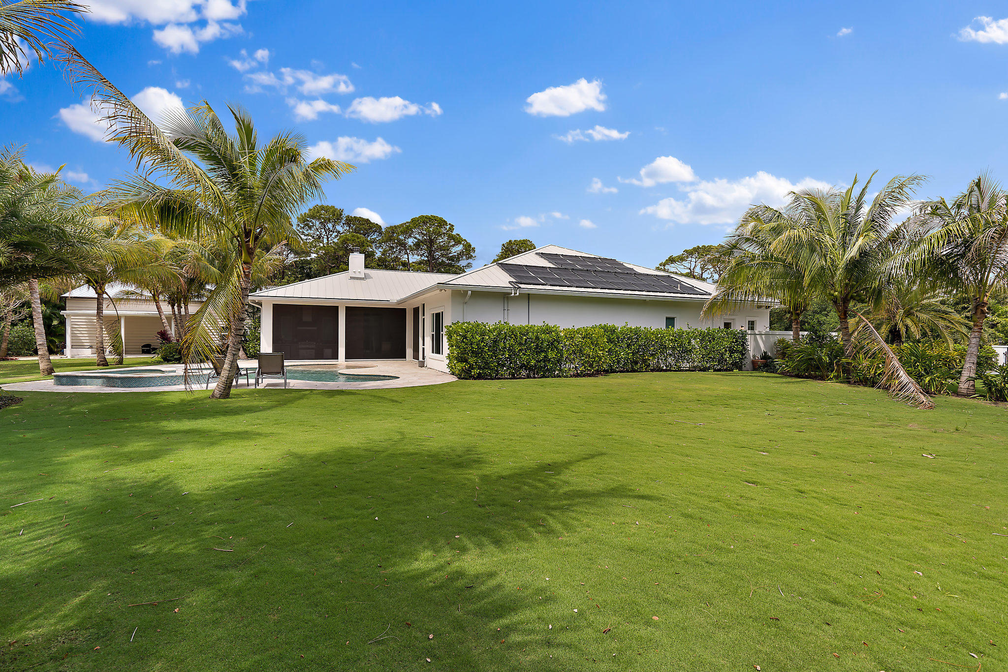 5342 Old Fort Jupiter Road Jupiter, FL 33458 - Photo 8 of 71 Back yard