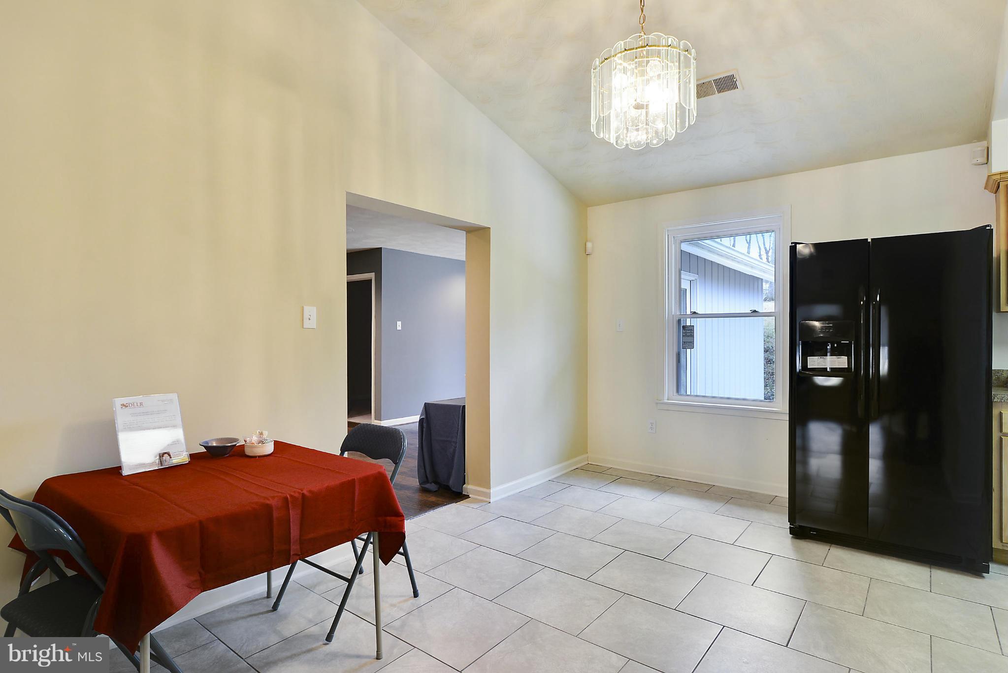 13318 Santa Anita Road Laurel, MD 20708 - Photo 14 of 29 Kitchen into great room