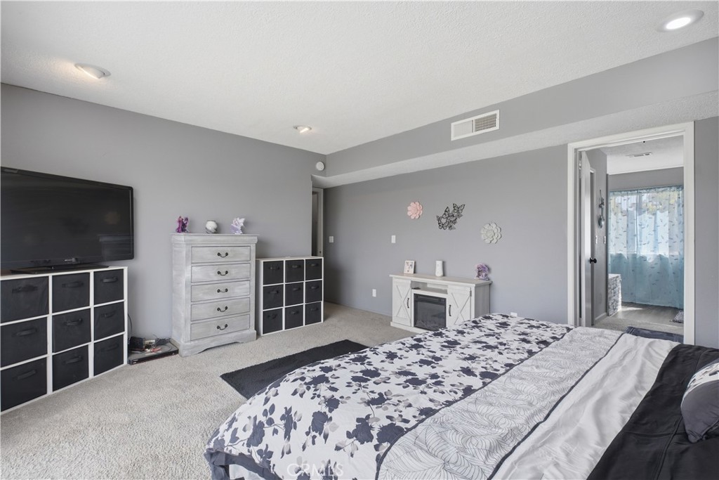 26201 Cumberland Road Tehachapi, CA 93561 - Photo 18 of 36