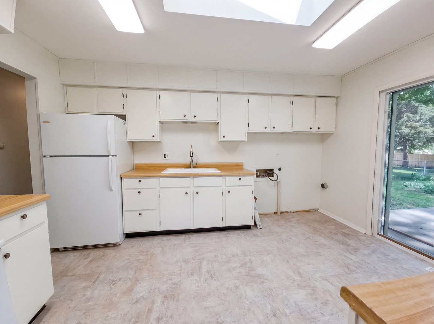 400 Phyllis Avenue Rochelle, IL 61068 - Photo 7 of 21