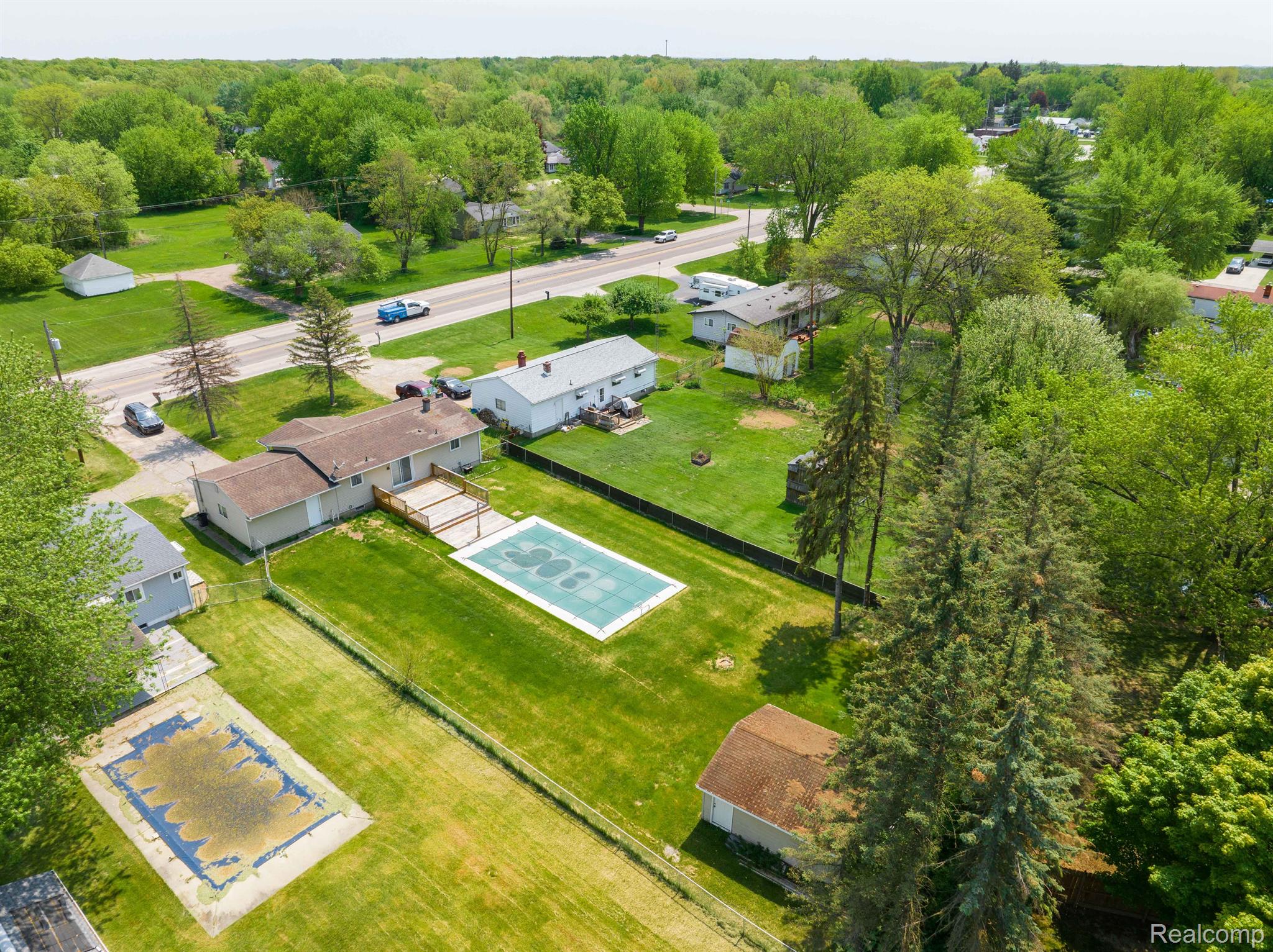 4053 North Genesee Road Flint, MI 48506 - Photo 27 of 29 Gallery Image 27