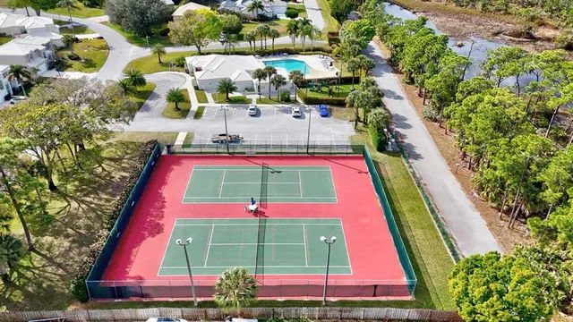 $669,000 | 9246 Southeast Deerberry Place, Jupiter, FL 33469