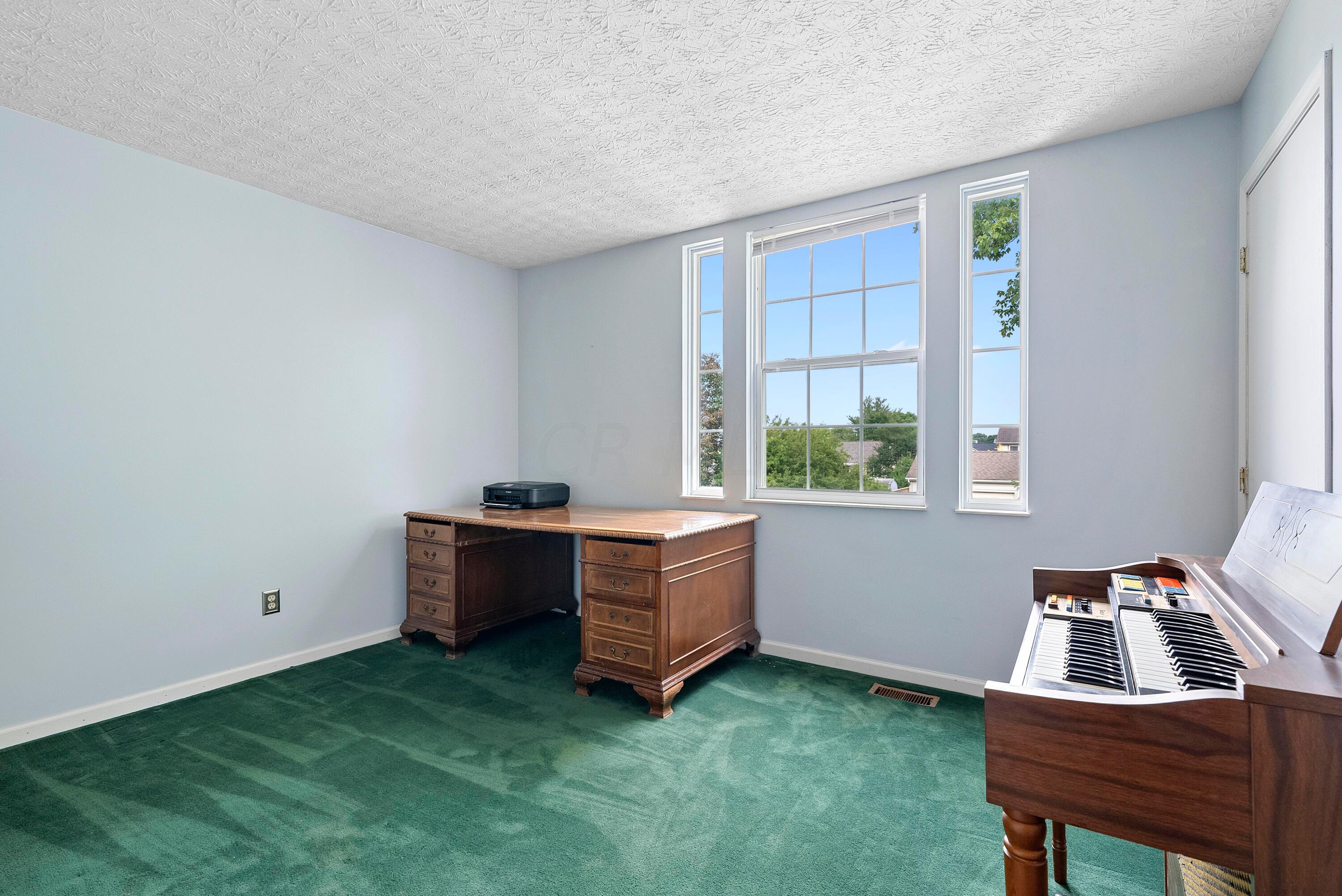 1095 Rousseau Lane Galloway, OH 43119 - Photo 26 of 39 DSC01388