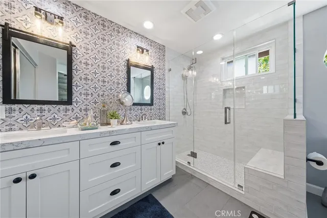 $1,250,000 | 111 Mayfair, Aliso Viejo, CA 92656