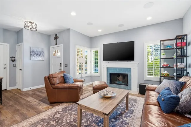 $1,250,000 | 111 Mayfair, Aliso Viejo, CA 92656