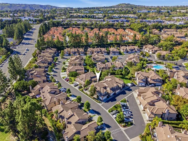 $1,250,000 | 111 Mayfair, Aliso Viejo, CA 92656