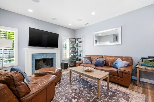 $1,250,000 | 111 Mayfair, Aliso Viejo, CA 92656