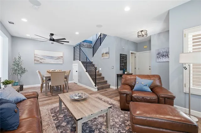 $1,250,000 | 111 Mayfair, Aliso Viejo, CA 92656